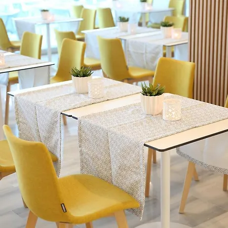 Hotel Santa Monica 4*
